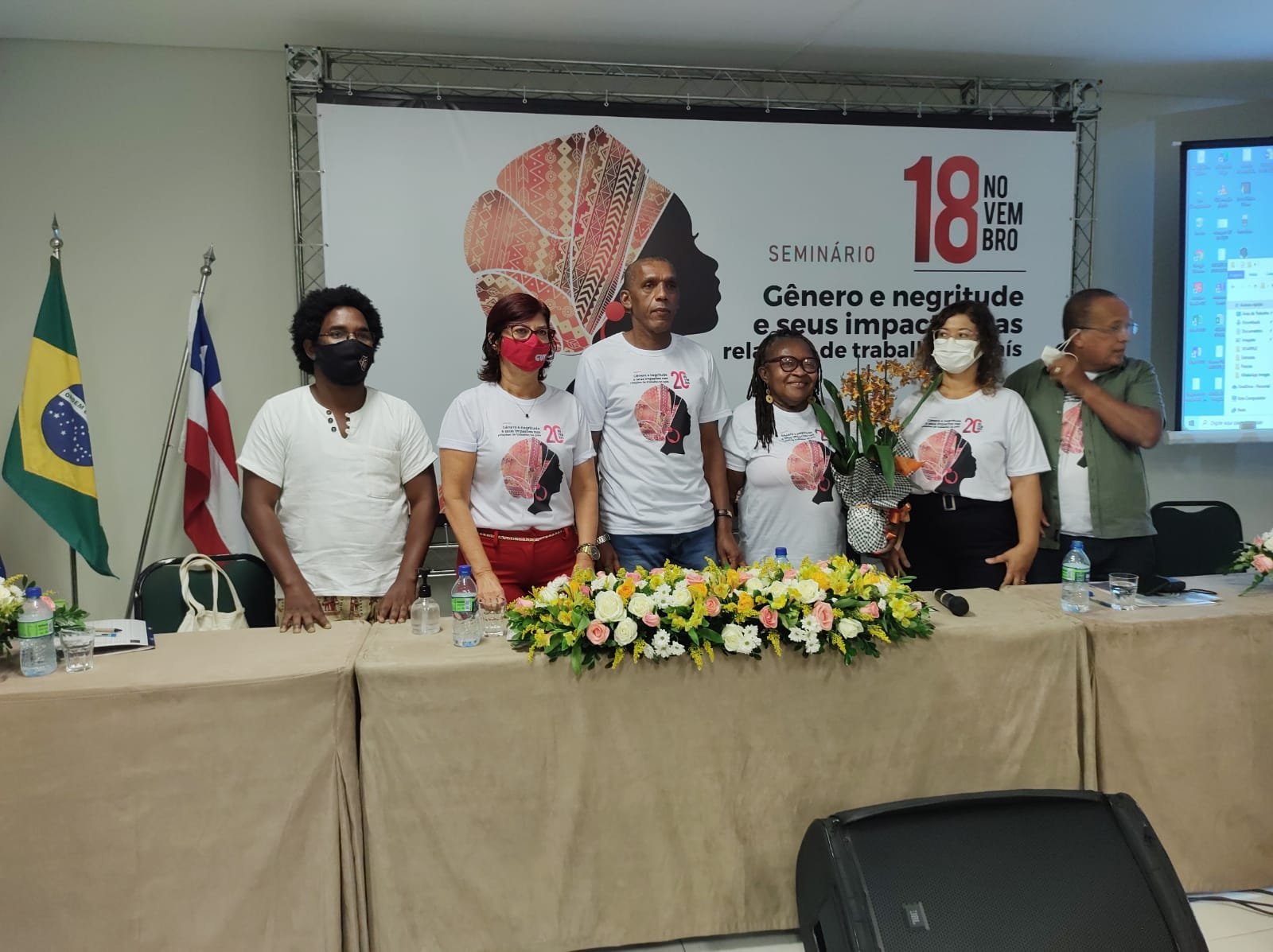 Creuza Oliveira, presidenta do Sindoméstico/Ba, é homenageada em Seminário da Consciência Negra