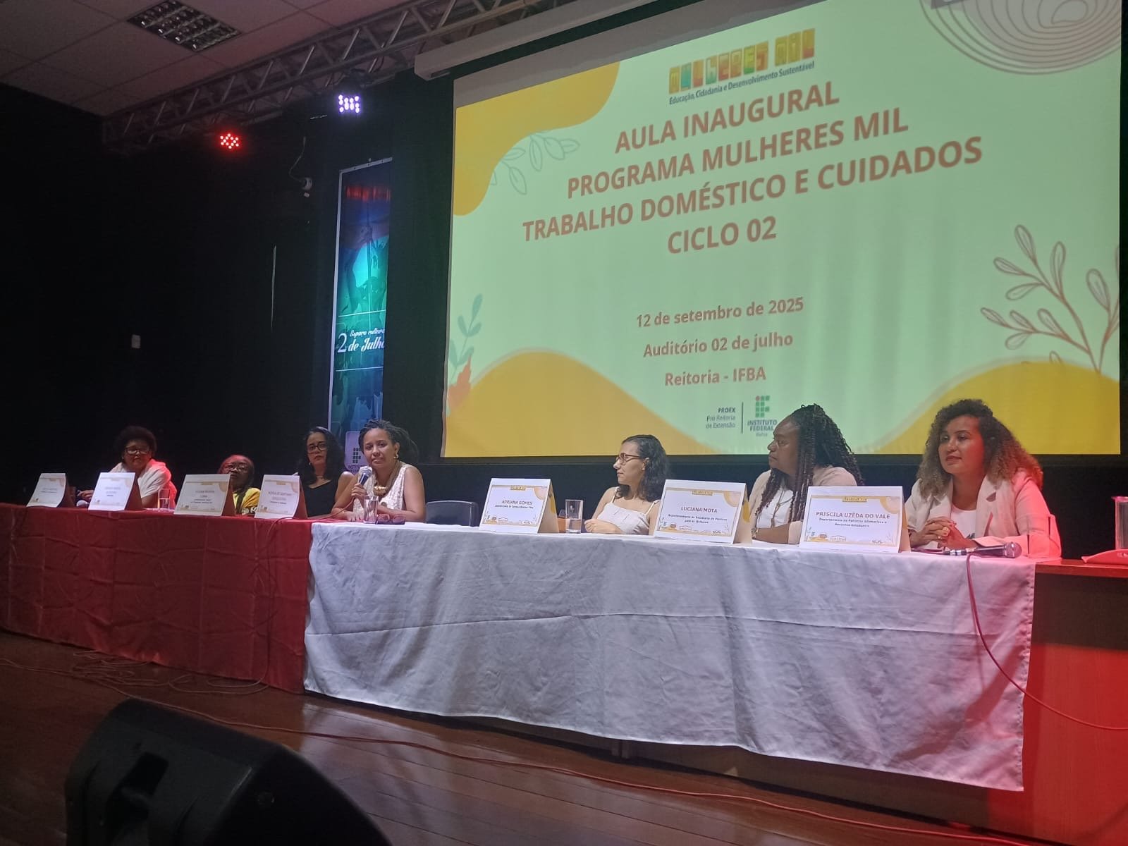 AULA INAUGURAL DO PROGRAMA MULHERES MIL OCORRE EM SALVADOR E FEIRA DE SANTANA