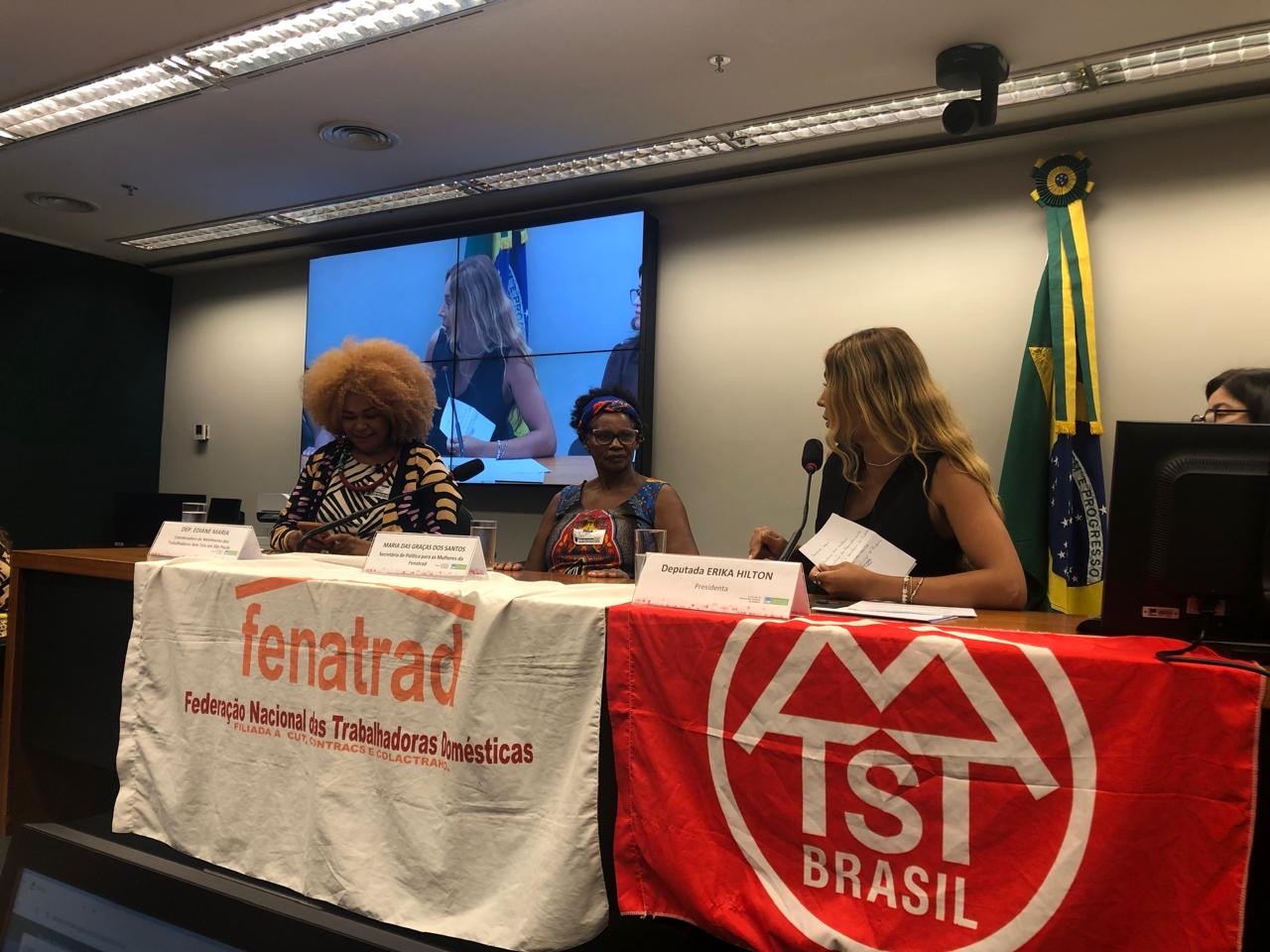 FENATRAD participa de tribuna na Câmara de atividade pelo fim da escala 6×1