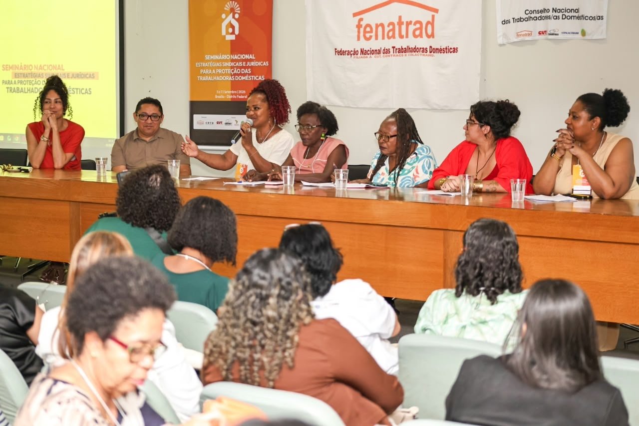 A FENATRAD e o CNTD realizam seminário sobre estratégias sindicais e jurídicas para a proteção das trabalhadoras domésticas